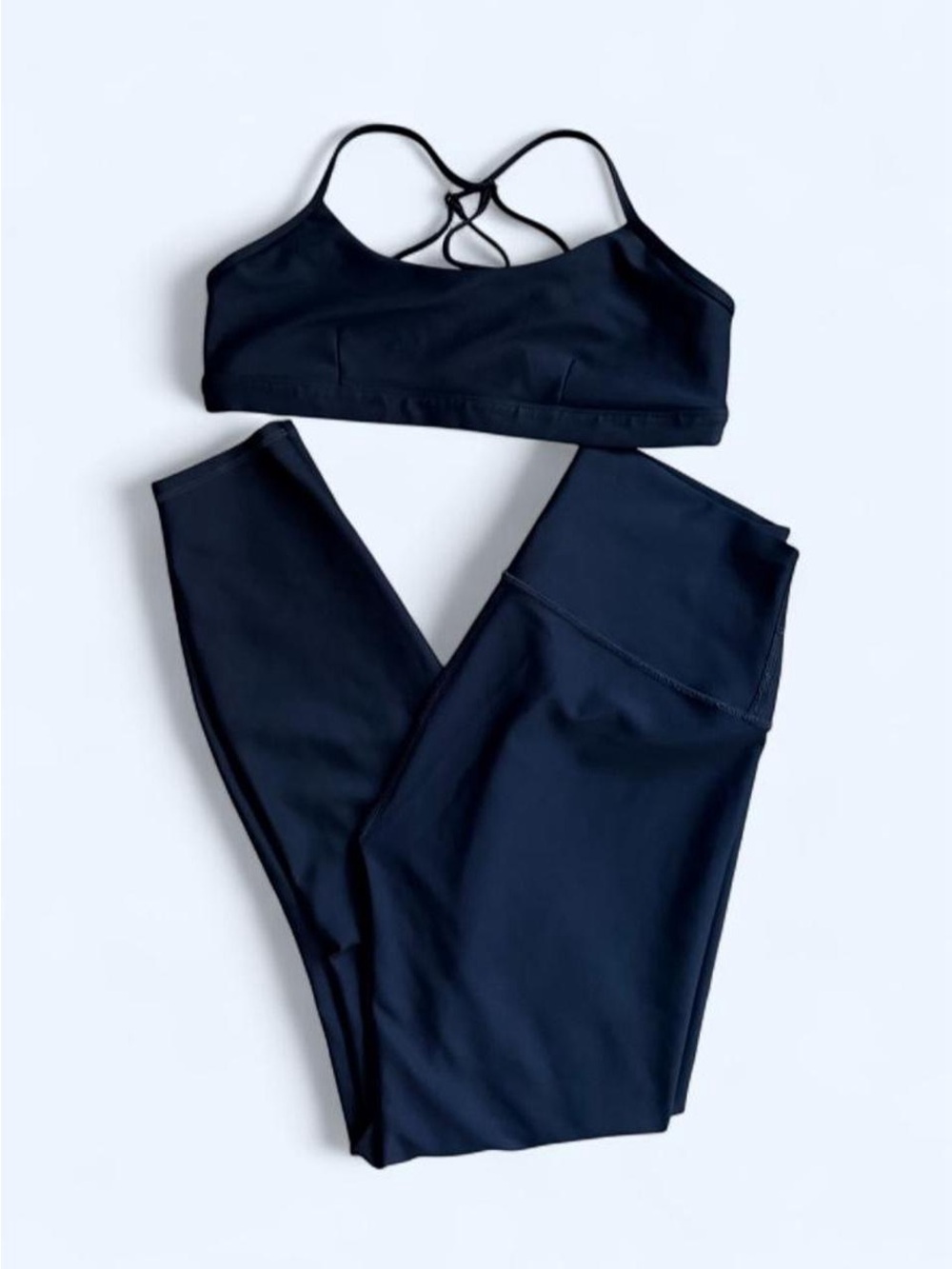 ALO Yoga Navy High-Waist Leggings with Strappy Sports Bra